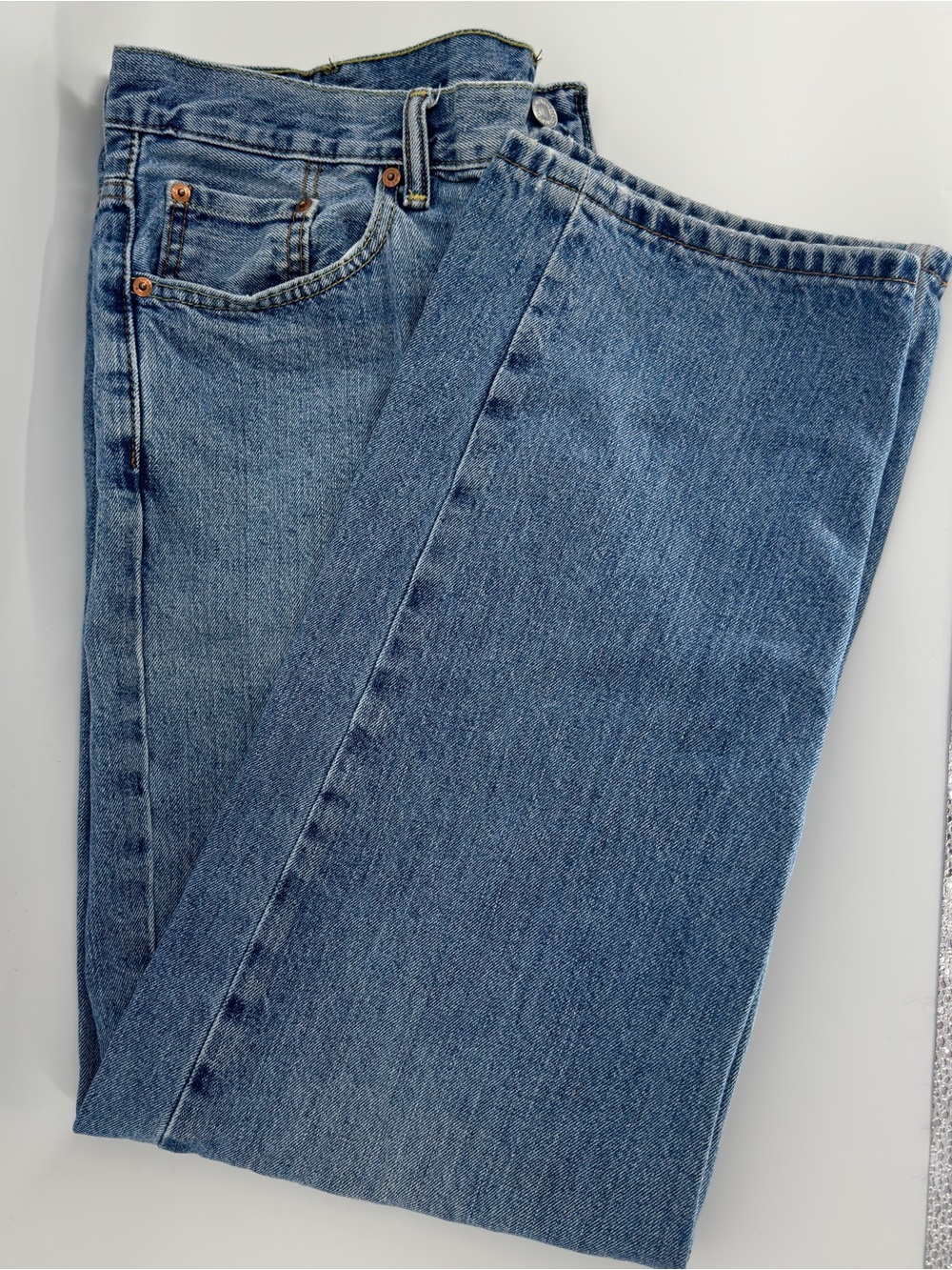 Levi’s 550 Relaxed Fit Medium Wash Jeans W38 L32